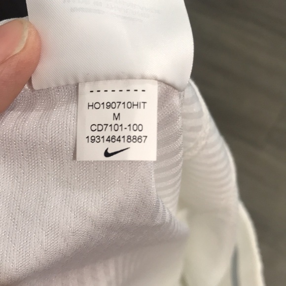 Nike Dri-FIT Icon, Men's Basketball Shorts White Pull-On with Black Swoosh - Picture 6 of 10